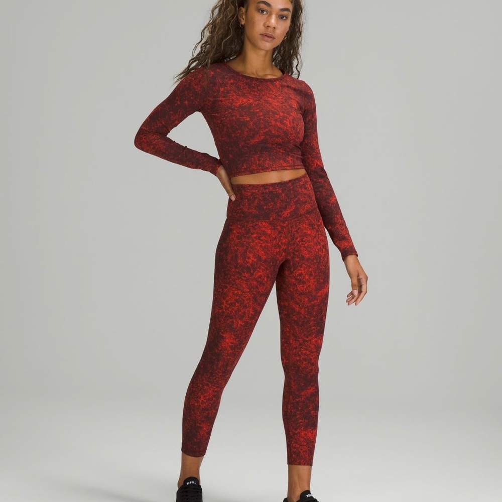 Lululemon Wunder Train High-Rise Tight 25" Denim Wash Print Autumn Red Black 10
